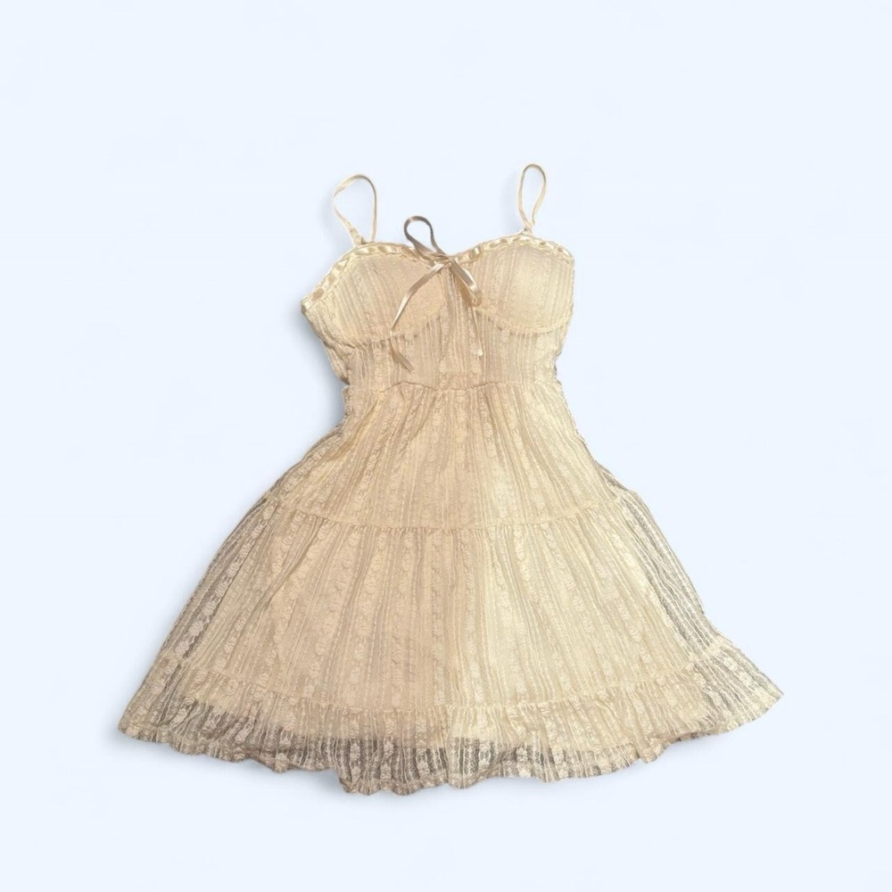 Elegant Cream Lace Dress